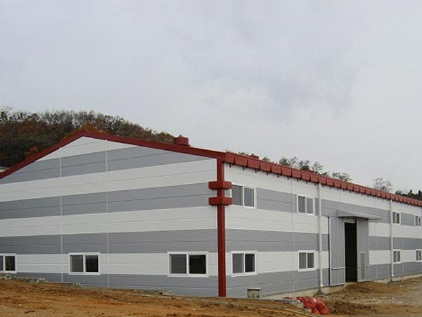 Prefab-Steel-Structure-Building-Pre-engineered-House